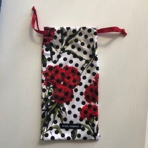 D&G sunglasses bag